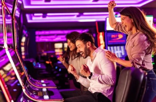 Live casino table games streamed in real time on 9a Peso platform
